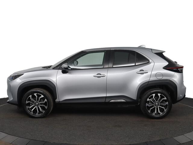 Toyota YARIS Cross 1.5 Hybrid Business Plus | Navigatie | LMV | Climate control |