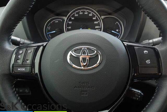 Toyota YARIS 1.5 Hybrid NAVI PDC Cruise