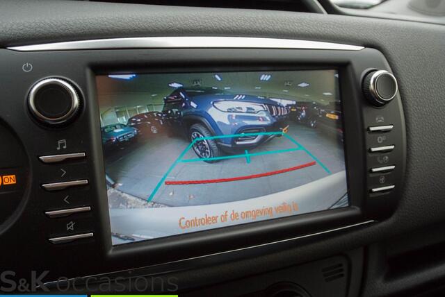 Toyota YARIS 1.5 Hybrid NAVI PDC Cruise