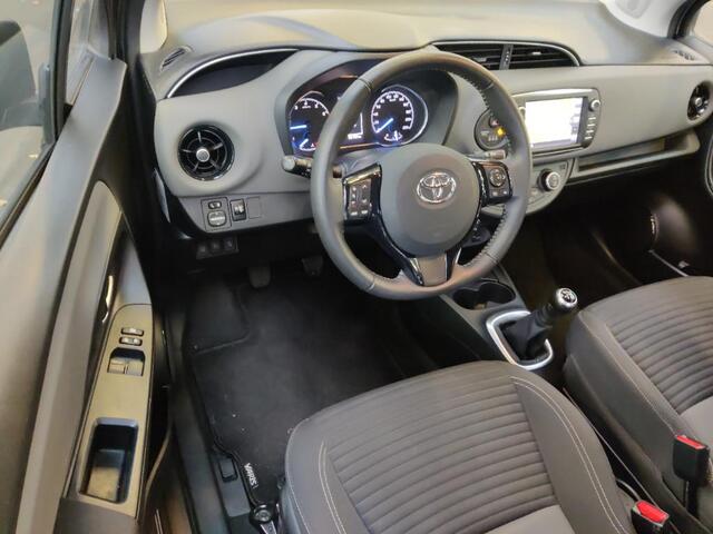 Toyota YARIS 1.0 VVT-i Energy Clima | All weatherbanden | Cam achter | NL Auto