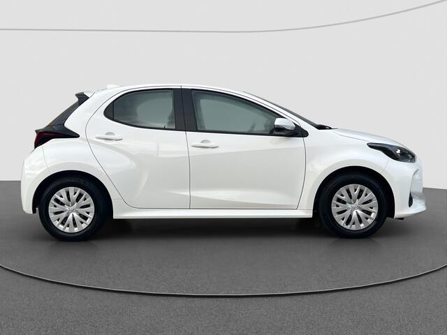 Toyota YARIS 1.5 Hybrid Active | Camera | Stoelverwarming | Adaptive |