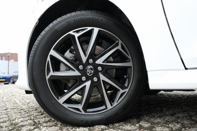 Toyota YARIS 1.5 Hybrid 115 Dynamic Automaat | Apple Carplay / Android Auto