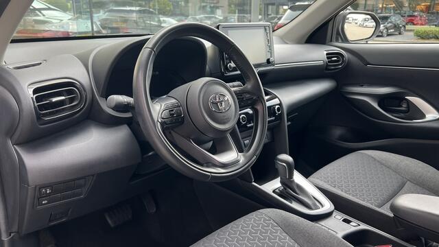 Toyota YARIS Cross 1.5 Hybrid Dynamic | Navi | Camera | Cruise