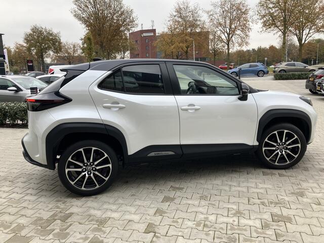 Toyota YARIS Cross 1.5 Hybrid GR Sport |Stoel/Stuur verw | PDC v/a