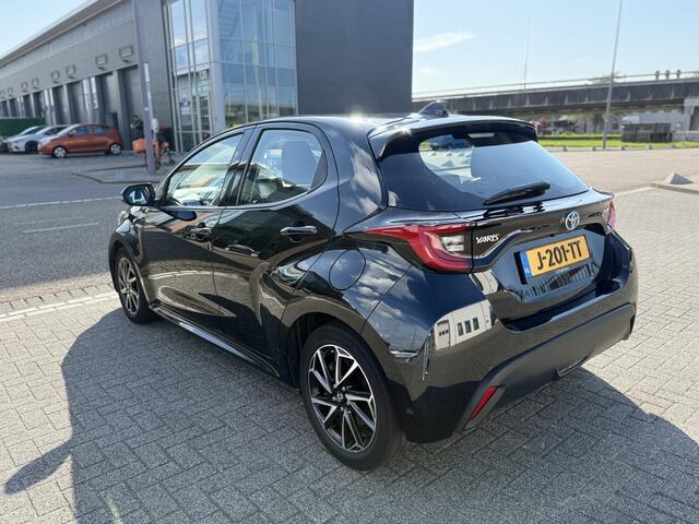 Toyota YARIS 1.5 Hyb. First Ed.