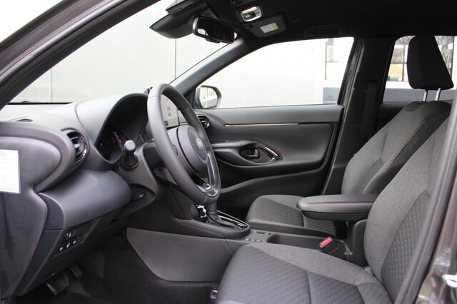 Toyota YARIS Cross 1.5 Hybrid 130 Dynamic Comfort pakket PDC/BSM/Winter