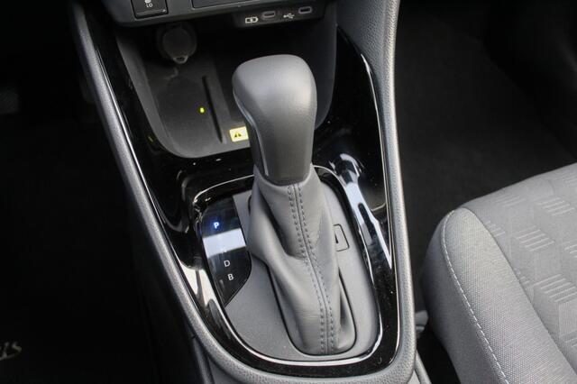 Toyota YARIS 1.5 Hybrid 115 Style | Sensoren v/a | Android Auto | Stu