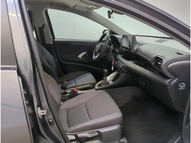 Toyota YARIS 1.5 VVT-i Active 1e-Eig. & Keurig-Onderh. BOVAG-Garantie. NL-Auto.