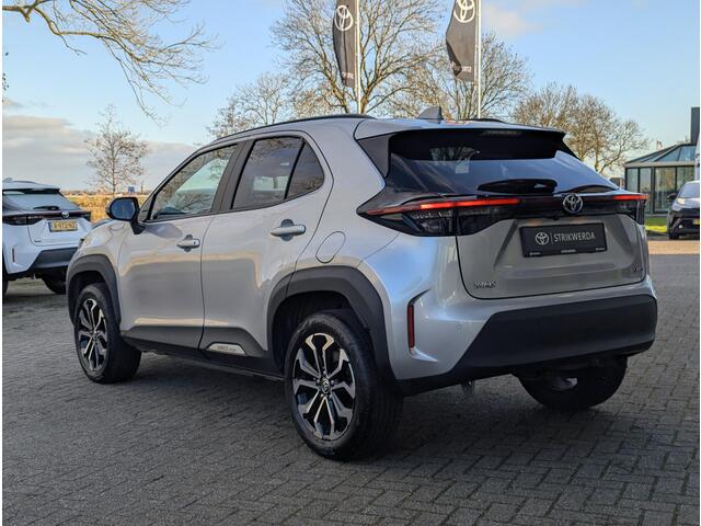 Toyota YARIS Cross 1.5 Hybrid 115 Dynamic | Stoel- stuurverwarming | Keyless | Camera | PDC V+A | ACC | 10,5" Multimedia