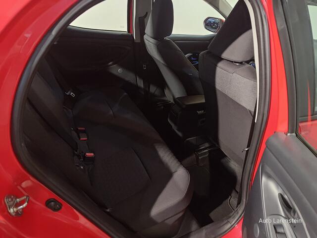 Toyota YARIS 1.5 Hybrid 116pk Dynamic 5 Drs Navi / Adapt.Cruise C,/ A.Cam./ Head-up