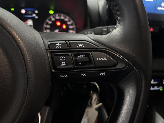 Toyota YARIS 1.5 Hybrid 115 Active