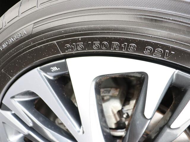 Toyota YARIS Cross 1.5 Hybrid Executive | Stoelverwarming | Achteruitrijcamera | Dealer onderhouden |