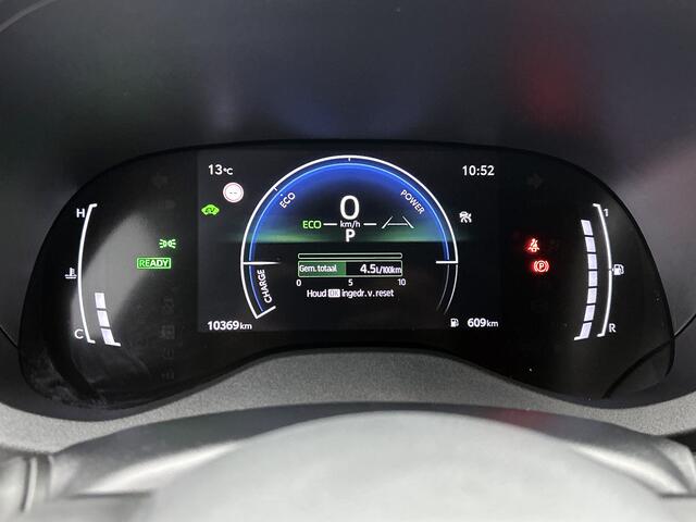 Toyota YARIS 1.5 Hybrid Dynamic | Apple Carplay / Android Auto | Stuur- en Stoelverwariming | Blind Spot Monitor |