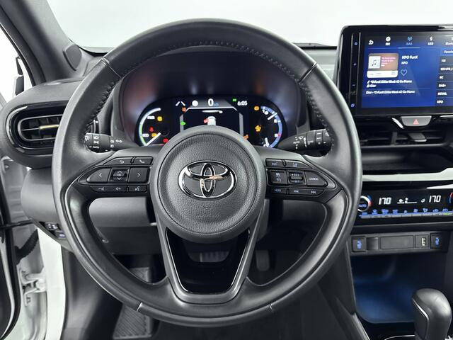 Toyota YARIS Cross 1.5 Hybrid Adventure Limited | Navi | Stoelverwarming | Head Up Display | Parkeersensoren |