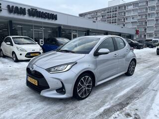 toyota-yaris-1.5-hybrid-dynamic-lmv