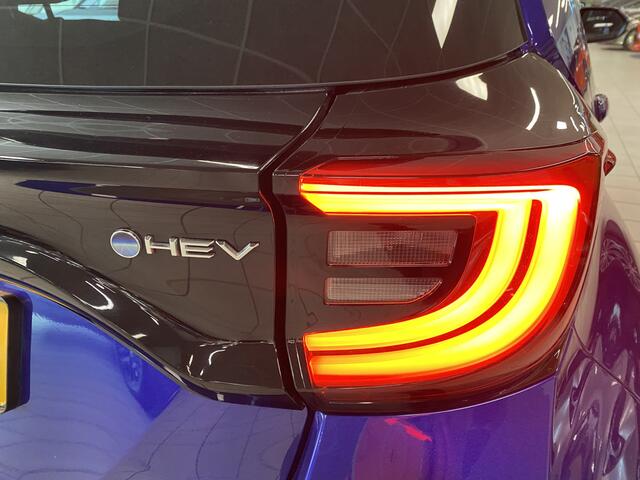 Toyota YARIS 1.5 Hybrid 115 First Edition