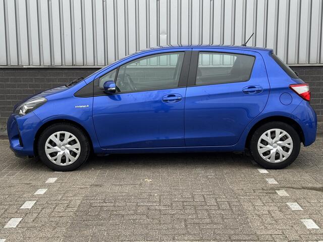 Toyota YARIS 1.5 Hybrid Business Plus Clima | Dealer onderhouden | Keyless