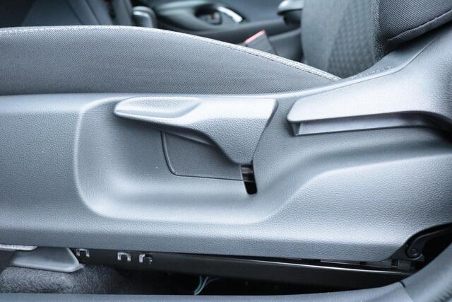 Toyota YARIS Cross 1.5 Hybrid 115 Dynamic, Comfortpack, BSM, Nieuw, Snel leverbaar, ¤1500,- Inruilpremie!