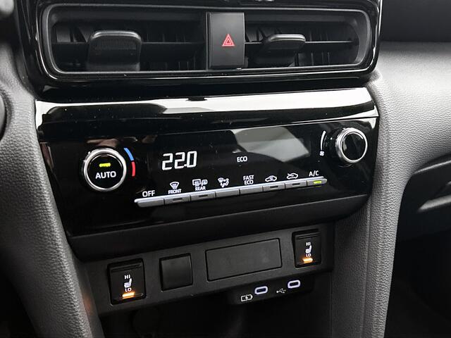 Toyota YARIS Cross 1.5 Hybrid Dynamic | BTW Voertuig | Stoelverwarming |