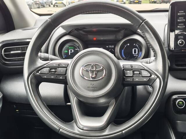 Toyota YARIS 1.5 Hybrid First Edition | Navi | Keyless Start & Entry | Androi
