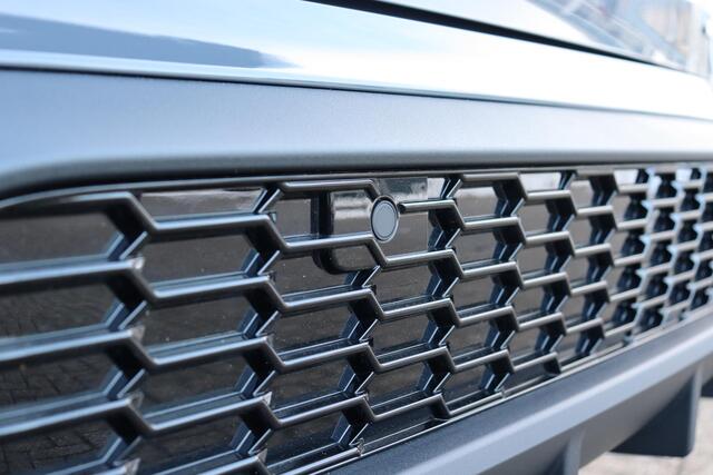 Toyota YARIS Cross 1.5 Hybrid 130 GR Sport, 360 Camera, Stoel- en Stuurverwarming met voordeel!