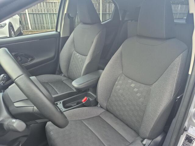 Toyota YARIS 1.5 Hybrid 115 Dynamic | Navigatie | Apple CarPlay/Android auto | Achteruitrijcamera | Comfort Pack