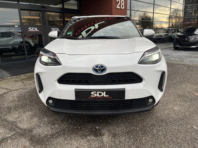 Toyota YARIS Cross 1.5 Hybrid Dynamic // FULL LED // KEYLESS // ADAPT. CRUISE // CAMERA // NAVI+CARPLAY //