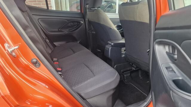 Toyota YARIS Cross 1.5 Hybrid Explore, Stoelverwarming, NL Auto