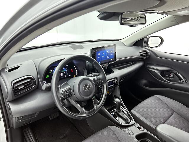 Toyota YARIS Hybrid 115 First Edition | Apple CarPlay | Android Auto |