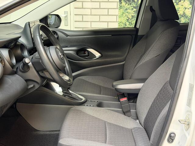 Toyota YARIS 1.5 Hybrid First Edition