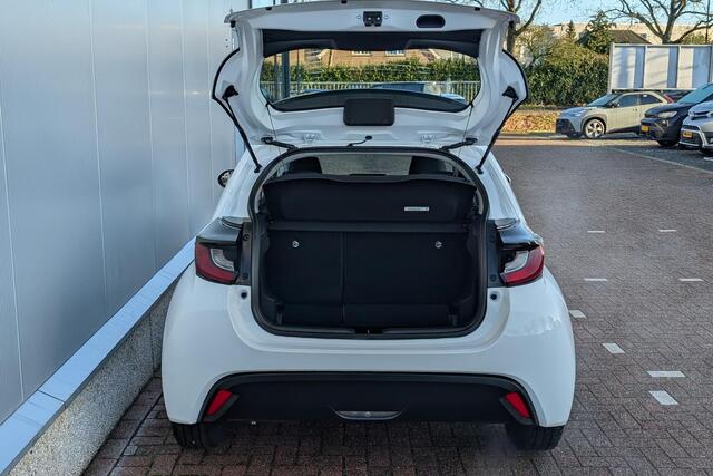 Toyota YARIS 1.5 Hybrid Active Achteruitrijcamera, Navigatie met Android Auto & Apple Carplay, Adaptive Cruise Control