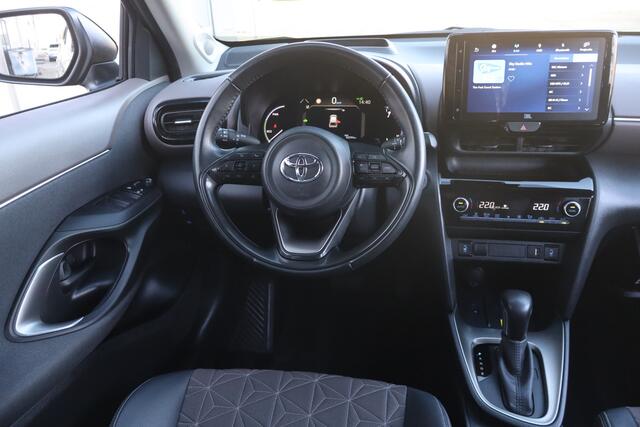 Toyota YARIS Cross 1.5 Hybrid Executive Camera i Apple Car-Play I Adap.cruise