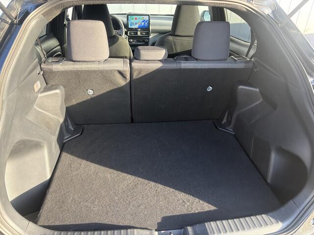 Toyota YARIS Cross 1.5 Hybrid 115 Dynamic Limited Parkeersensoren Stoel Stuur Verwarming PDC