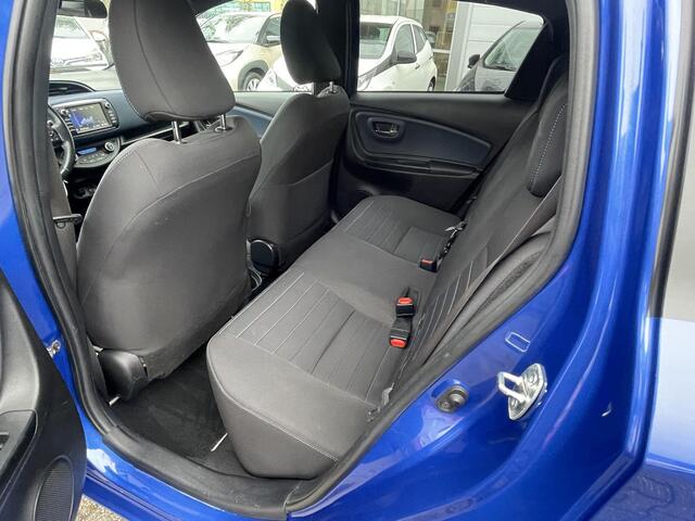 Toyota YARIS 1.5 VVT-i Bi-Tone All seasonbanden