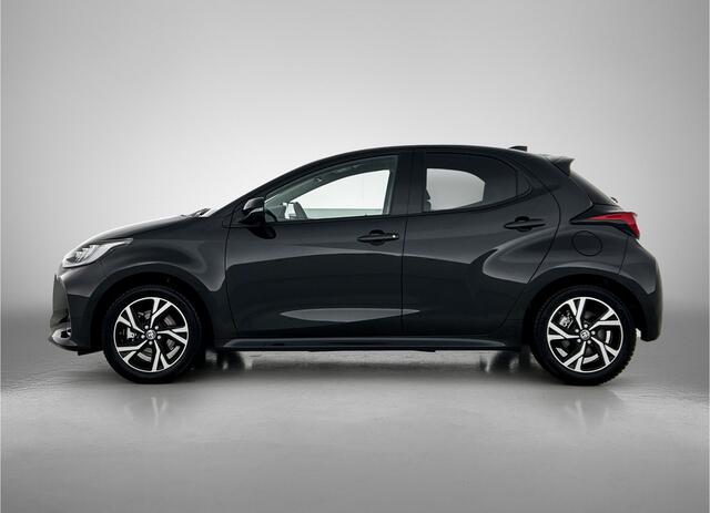 Toyota YARIS 1.5 Hybrid 115 First Edition