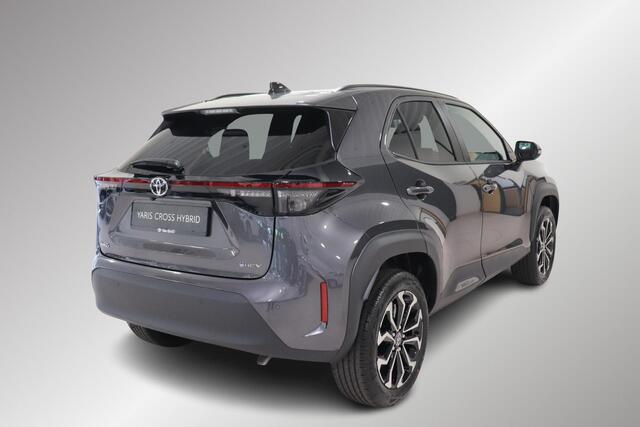 Toyota YARIS Cross 1.5 Hybrid 115 Dynamic, Comfortpack, BSM, Stoel en Stuurverwarming, Parkeersensoren.