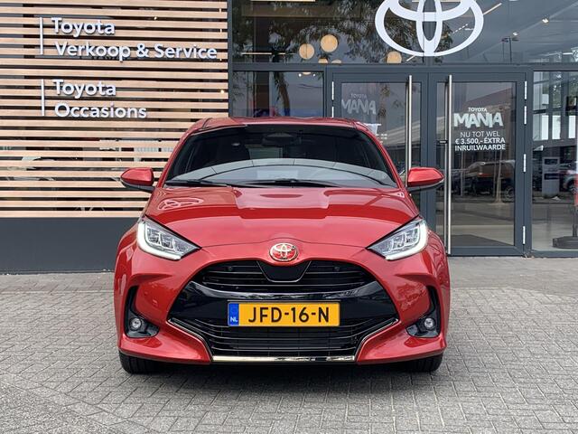 Toyota YARIS 1.5 Hybrid 130 Executive RIJKLAAR |DEMO