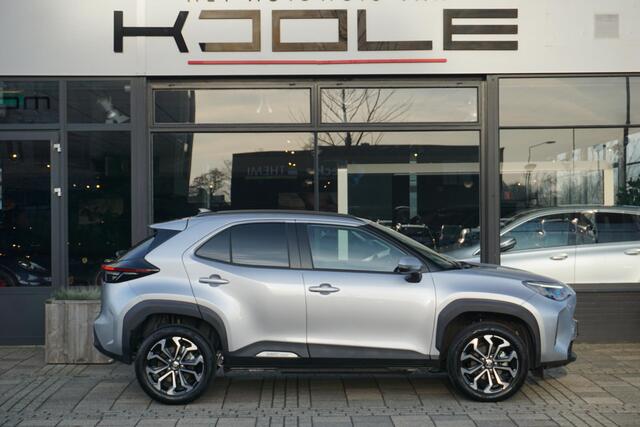 Toyota YARIS Cross 1.5 Hybrid 115 Style Groot navi | Stuur+stoel verm