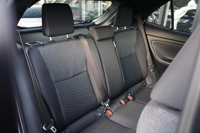 Toyota YARIS Cross 1.5 Hybrid 115 Style Groot navi | Stuur+stoel verm