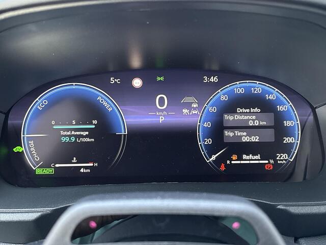 Toyota YARIS Cross 1.5 Hybrid 130 GR Sport **NIEUWE AUTO/ PANORAMA DAK/ DIRECT LEVERBAAR**