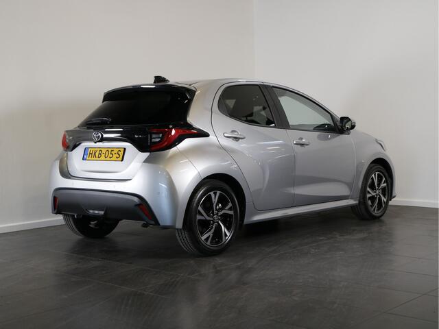 Toyota YARIS 1.5 Hybrid 115 Dynamic | Apple Carplay | Stuurverwarming | BSM |