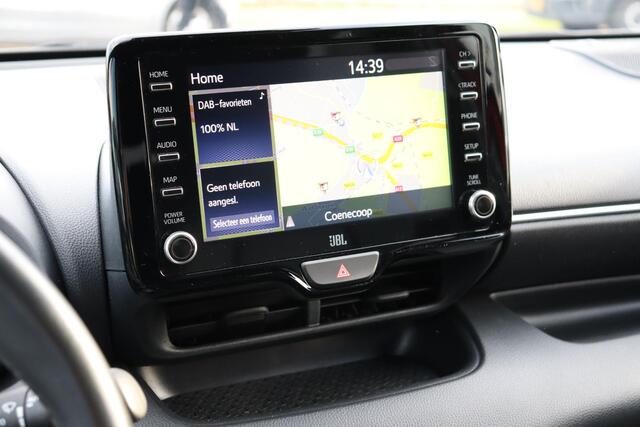 Toyota YARIS 1.5 Hybrid Launch Edition,Trekhaak,Stoelverwarming ,Apple Carplay / Android Auto, parkeersensoren, Climate control, Navi, JBL.