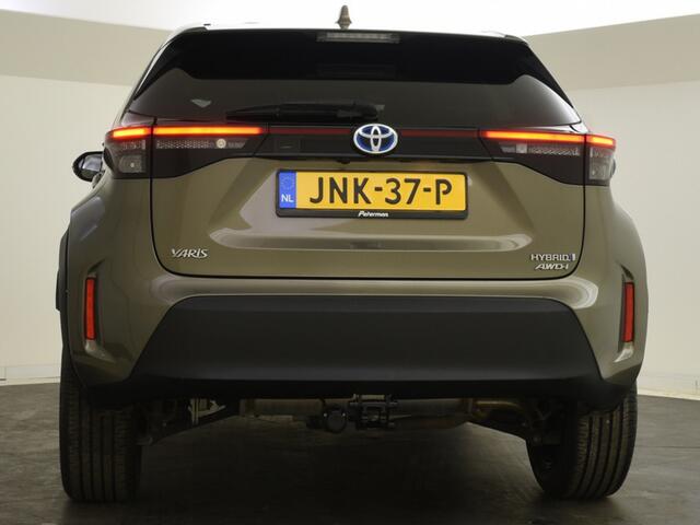 Toyota YARIS Cross 1.5 Hybrid AWD Dynamic | Trekhaak | Keyless | Navigatie