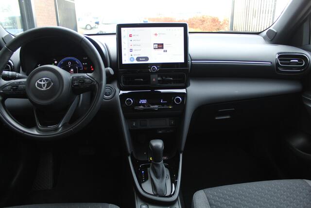 Toyota YARIS Cross 1.5 Hybrid 115 Dynamic Plus | Rijklaar | Stoel/-stuurverw. | Apple/Android | Navi | Keyless | LED | Camera | Adap.cruise | Clima