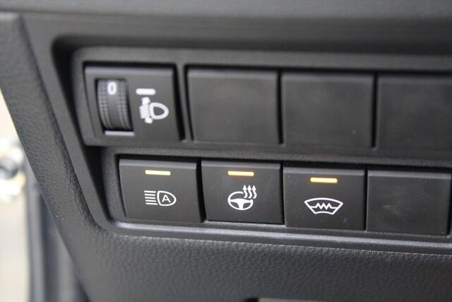 Toyota YARIS Cross 1.5 Hybrid 115 Dynamic Plus | Rijklaar | Stoel/-stuurverw. | Apple/Android | Navi | Keyless | LED | Camera | Adap.cruise | Clima