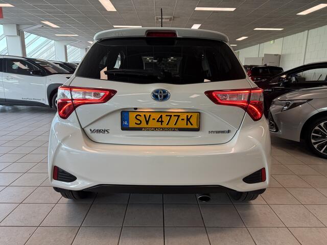 Toyota YARIS 1.5 Hybrid Design Sport