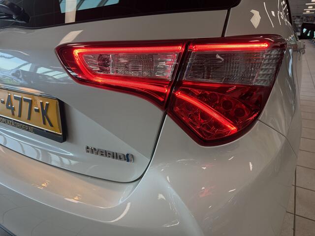 Toyota YARIS 1.5 Hybrid Design Sport