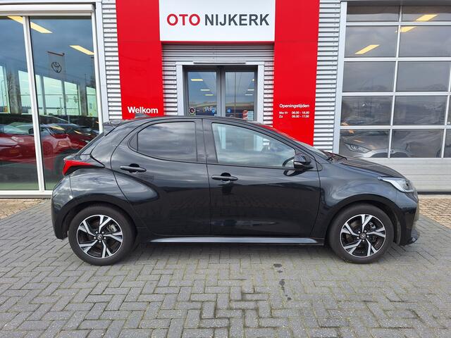 Toyota YARIS 1.5 Hybrid 115 First Edition