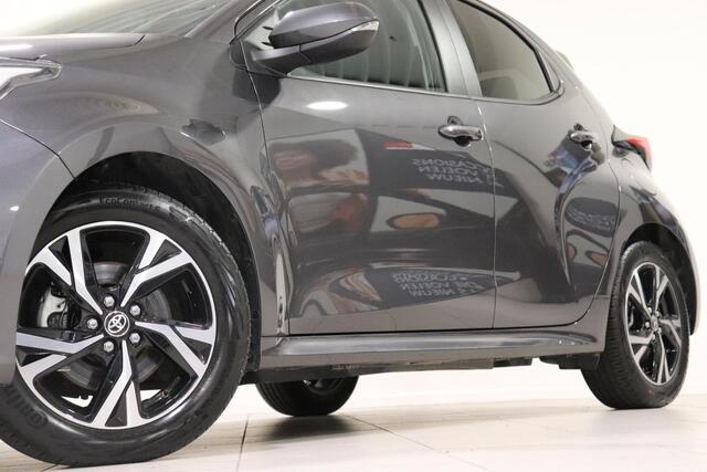 Toyota YARIS 1.5 Hybrid 115 Dynamic, Comfort Pakket, Stuurverwarming, Parkeersensoren, BSM, Camera