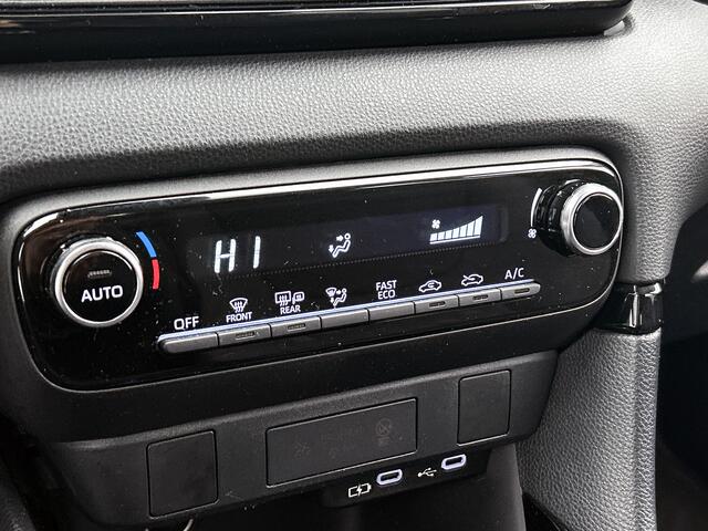 Toyota YARIS 1.5 Hybrid 115 First Edition